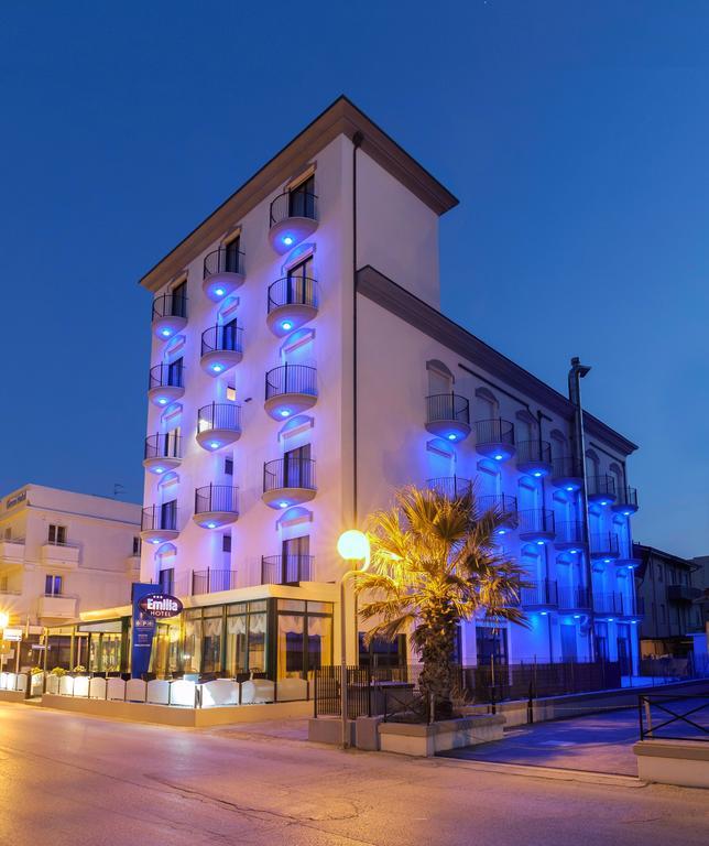 Hotel Emilia ريميني المظهر الخارجي الصورة